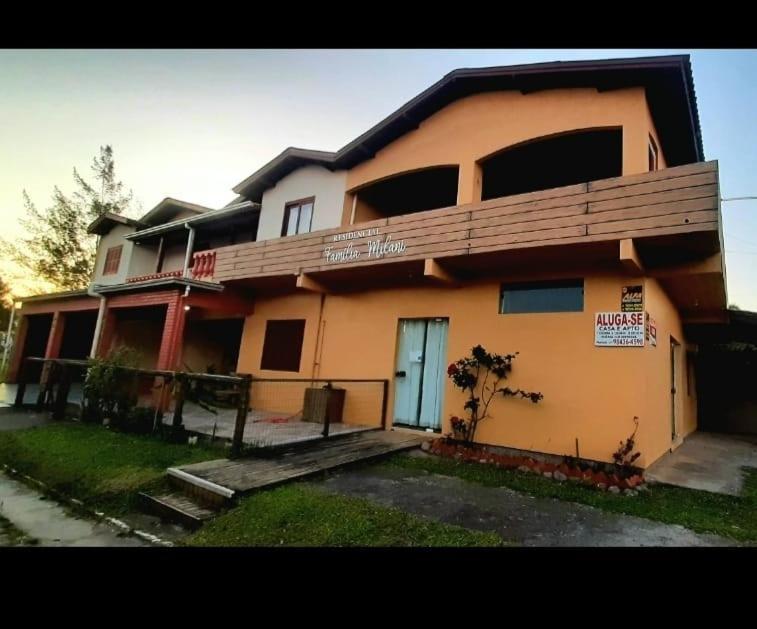 Residencial Familia Milani 100 Metros Do Mar Torres Apartment ภายนอก รูปภาพ